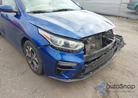 2019 Kia Forte Lxs z USA, uszkodzony, nr VIN 3KPF24AD9KE050953